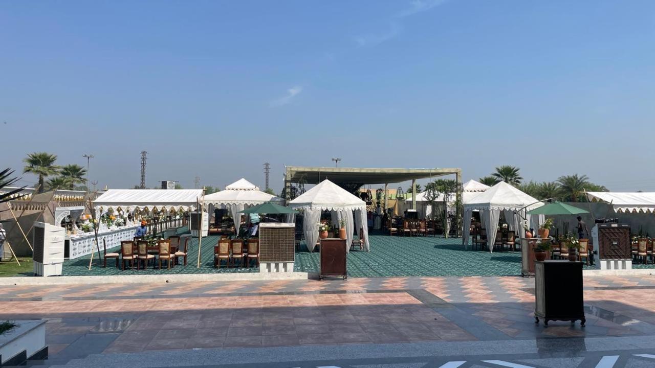 Grand Hotel Nawanshahr Nawāshahr Extérieur photo