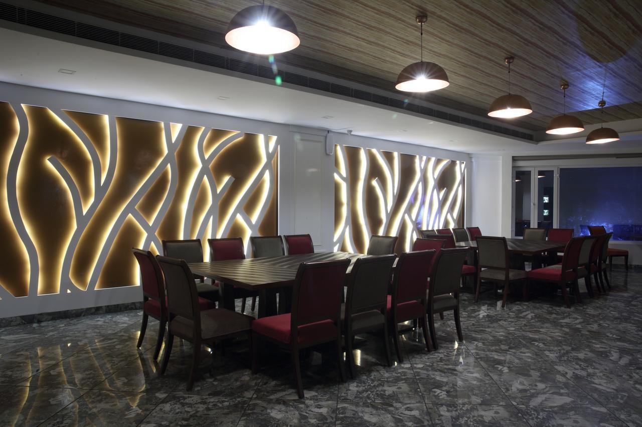 Grand Hotel Nawanshahr Nawāshahr Extérieur photo